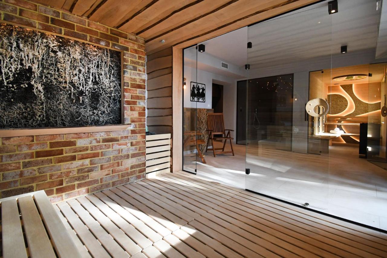 Hotel Mazuria Country & Spa Мронгово Екстериор снимка