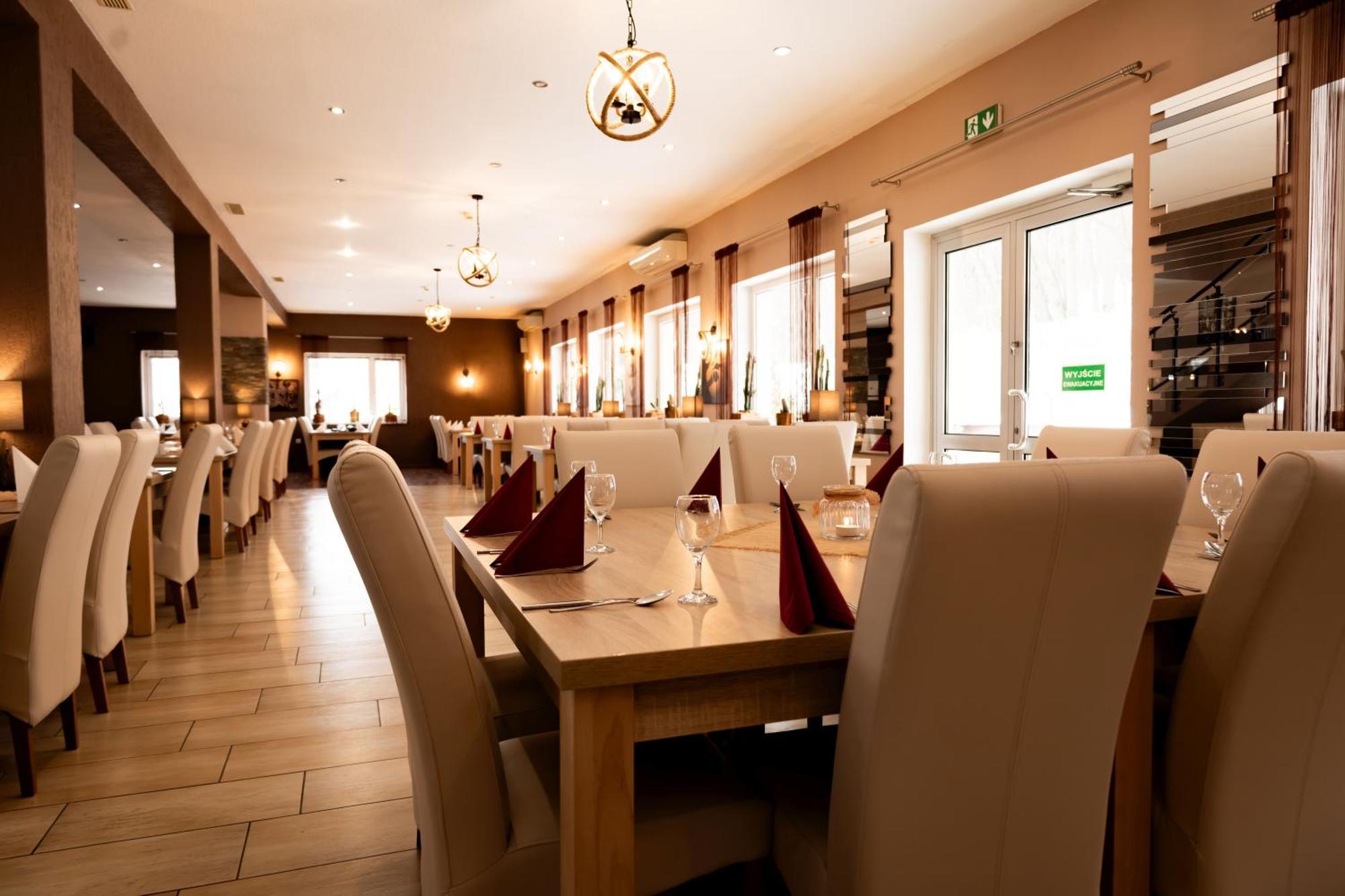Hotel Mazuria Country & Spa Мронгово Екстериор снимка
