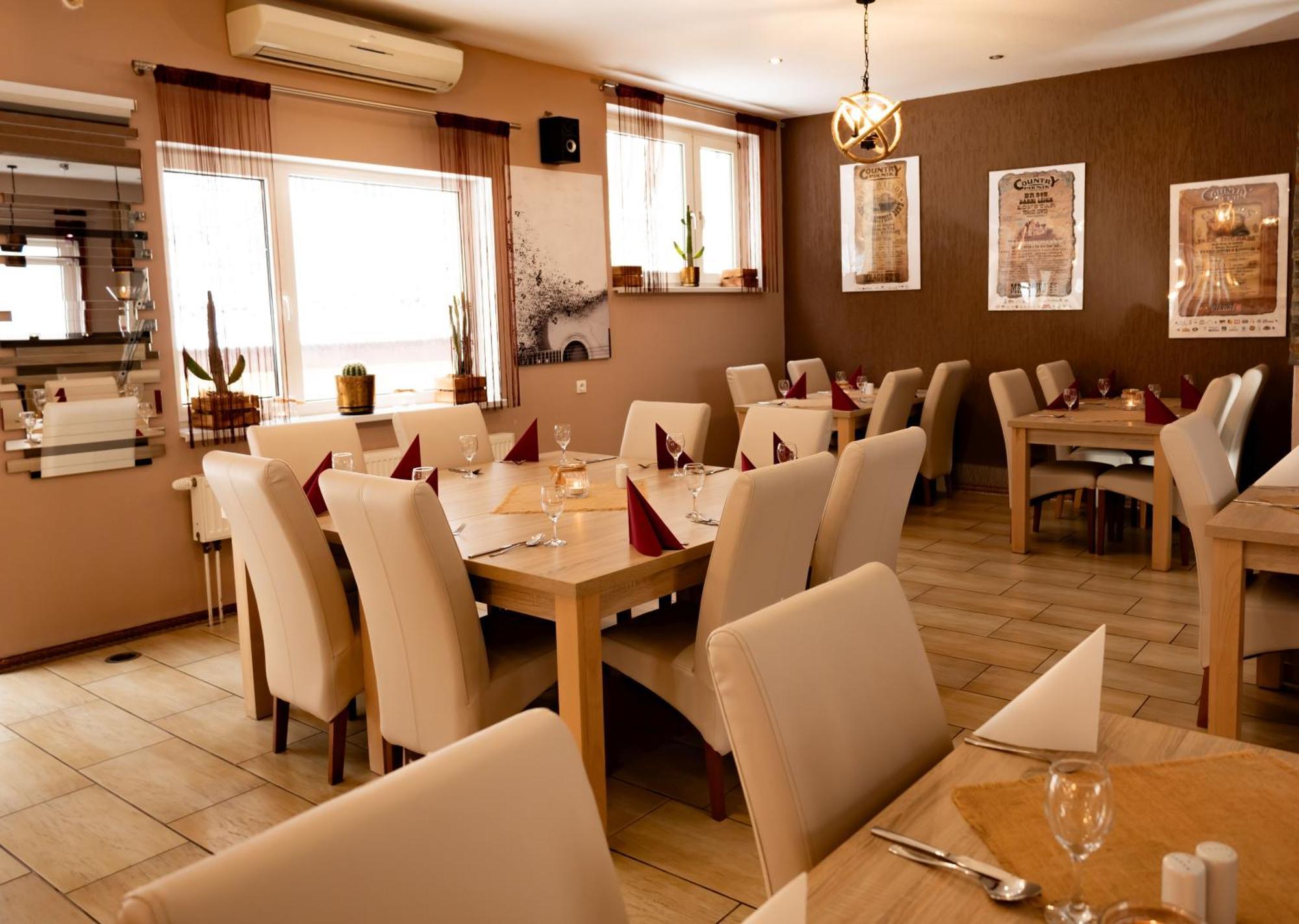 Hotel Mazuria Country & Spa Мронгово Екстериор снимка