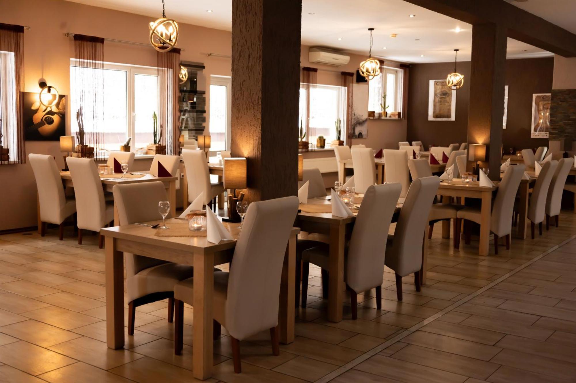Hotel Mazuria Country & Spa Мронгово Екстериор снимка